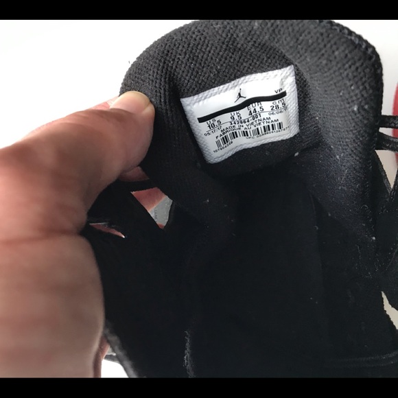 Nike Air Jordan 7 Black/Red 10.5 100% Authentic - Picture 4 of 4